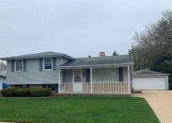 Pre-foreclosure Listing in HARDING ST LITTLE CHUTE, WI 54140