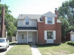 Pre-foreclosure in  PICADILLY RD Detroit, MI 48221