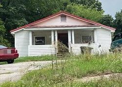 Pre-foreclosure Listing in OLD LOWES FERRY RD LOUISVILLE, TN 37777