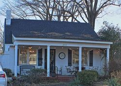 Pre-foreclosure Listing in MCKIE ST SENATOBIA, MS 38668