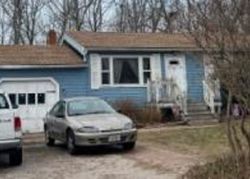 Pre-foreclosure Listing in NORTH RD HOPKINTON, RI 02833