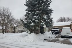 Pre-foreclosure in  HAVEN DR Saint Paul, MN 55124