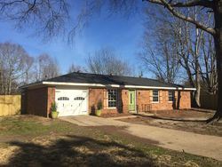 Pre-foreclosure Listing in DAUPHINE DR COLUMBUS, MS 39702