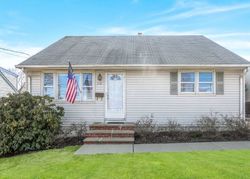 Pre-foreclosure in  SUSAN CT Clifton, NJ 07012