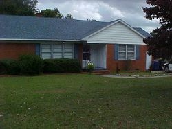 Pre-foreclosure in  DARBY AVE Kinston, NC 28501