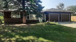 Pre-foreclosure in  7TH ST NW Minot, ND 58703