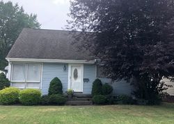 Pre-foreclosure Listing in ARGONNE ST MOGADORE, OH 44260