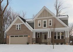 Pre-foreclosure in  ALLEGANY TRL Maineville, OH 45039