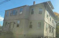 Pre-foreclosure in  STANLEY AVE Barrington, RI 02806