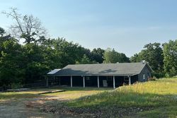 Pre-foreclosure in  E MCCULLER Whitefield, OK 74472