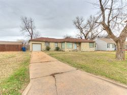 Pre-foreclosure in  S HADDEN AVE El Reno, OK 73036