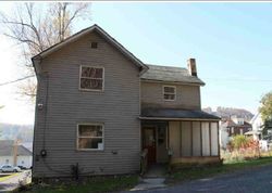 Pre-foreclosure Listing in MAXWELL ST CURWENSVILLE, PA 16833