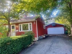 Pre-foreclosure in  SUNSET DR Marengo, IL 60152