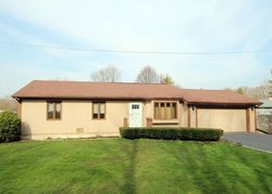 Pre-foreclosure in  CENTRAL ST Mchenry, IL 60050