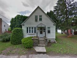 Pre-foreclosure in  HOBSON ST Methuen, MA 01844