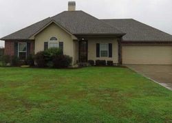 Pre-foreclosure in  KING ARTHURS WAY Youngsville, LA 70592