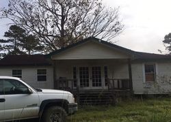 Pre-foreclosure in  BOBBY GRAHAM DR Denham Springs, LA 70726