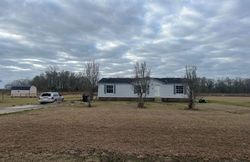 Pre-foreclosure in  TROY RD New Iberia, LA 70563