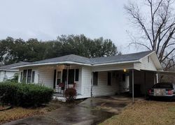 Pre-foreclosure in  OLD BAKER RD Zachary, LA 70791