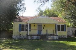 Pre-foreclosure in  Y JEAN ST Bossier City, LA 71112