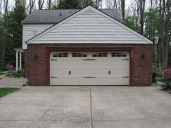 Pre-foreclosure in  CHAPEL ROAD EXT Madison, OH 44057