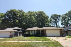 Pre-foreclosure in  HOWARD CT Hobart, IN 46342