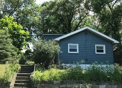 Pre-foreclosure in  W 38TH AVE Hobart, IN 46342