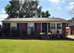 Pre-foreclosure in  EDSEL LN Louisville, KY 40291