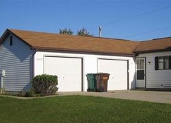 Pre-foreclosure in  OAK VALLEY RD Fort Wayne, IN 46845