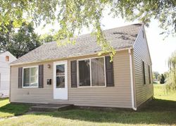 Pre-foreclosure in  PROSPECT AVE Kendallville, IN 46755