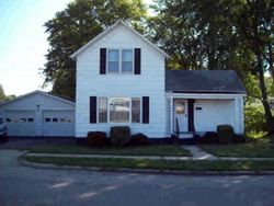 Pre-foreclosure in  N MAIN ST Moweaqua, IL 62550