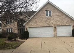 Pre-foreclosure in  PARKVIEW DR South Holland, IL 60473