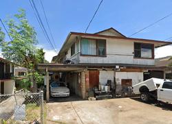 Pre-foreclosure in  AMELIA ST Honolulu, HI 96819