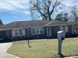 Pre-foreclosure in  BERKSHIRE DR Macon, GA 31206