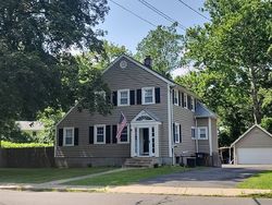 Pre-foreclosure in  COLD SPRING RD Stamford, CT 06905