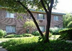 Pre-foreclosure Listing in S SPRING RD APT 6 ELMHURST, IL 60126