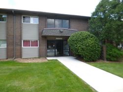 Pre-foreclosure in  BLACKHAWK LN  Lisle, IL 60532