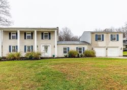 Pre-foreclosure in  ALLA DR Independence, OH 44131