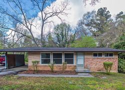 Pre-foreclosure Listing in COOPER LAKE RD SW MABLETON, GA 30126