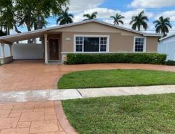Pre-foreclosure in  TYLER ST Hollywood, FL 33024