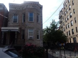 Pre-foreclosure in  CRUGER AVE Bronx, NY 10467