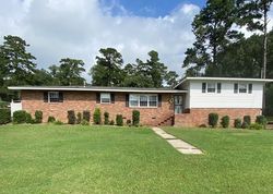 Pre-foreclosure in  W WOODLAWN AVE North Augusta, SC 29841