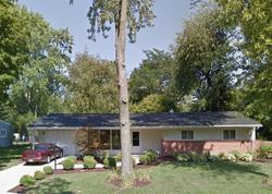Pre-foreclosure in  WISTERIA RD Rockford, IL 61107