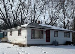Pre-foreclosure in  BLACKHAWK RD Rockford, IL 61109