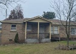 Pre-foreclosure in  IRVIN RD Chattanooga, TN 37416