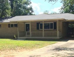 Pre-foreclosure in  LUSTER LN Columbia, SC 29210