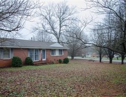 Pre-foreclosure in  LAKEWOOD DR Pendleton, SC 29670