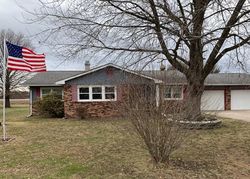 Pre-foreclosure in  JOAN DR Divernon, IL 62530