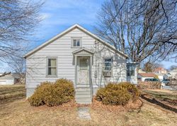 Pre-foreclosure in  POPLAR ST Harrisburg, PA 17112