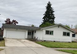 Pre-foreclosure in  10TH ST Springfield, OR 97477